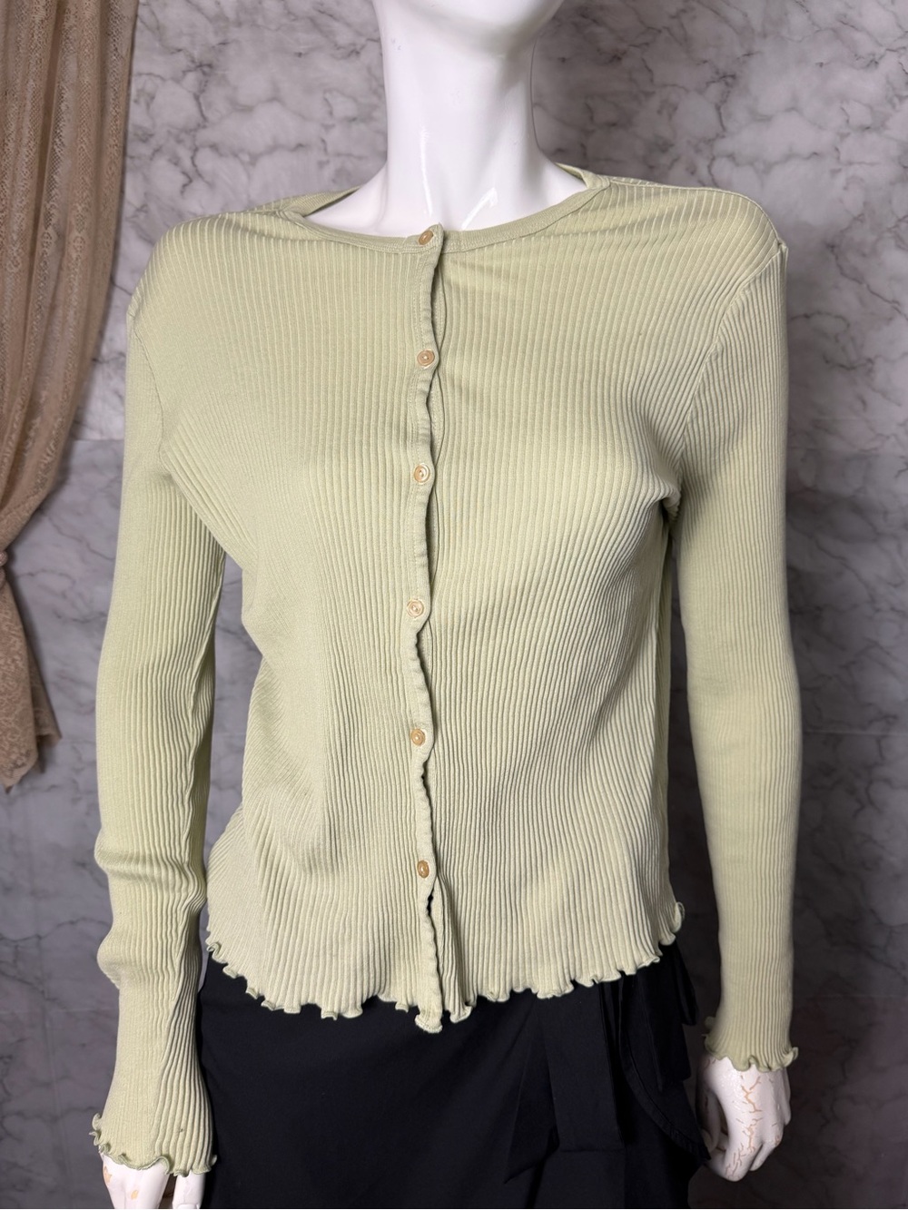 Pistachio Green Pale Banana Republic Frill Hem Ribbed Cardigan L 100% Cotton L